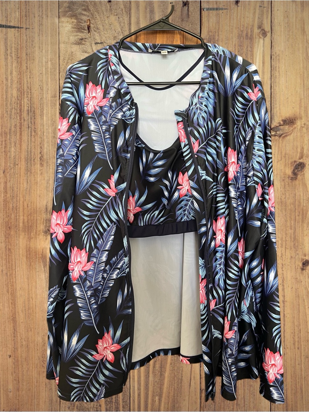 Hanna Nikole Tropical Floral Long Sleeve Zip Rash Guard & Swim Bra Set UPF 50+